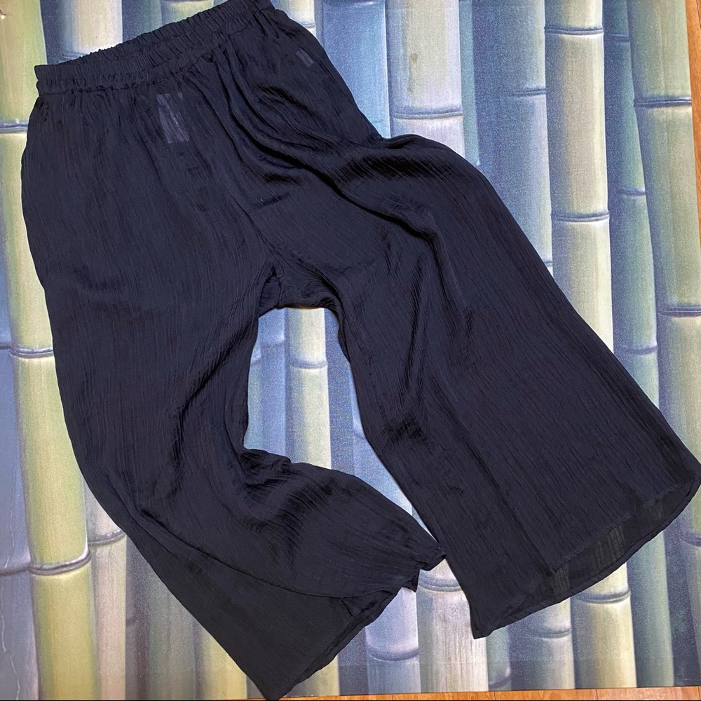 One Size Beach Travel Pants NWT! Black lightweight